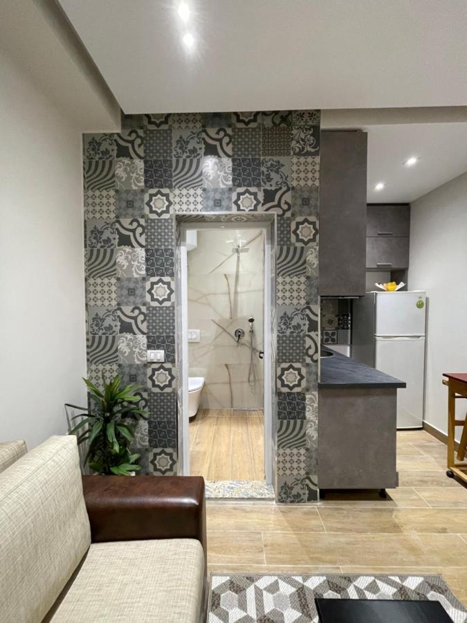 Modern 1 Bedroom City Apartment Tirana Buitenkant foto
