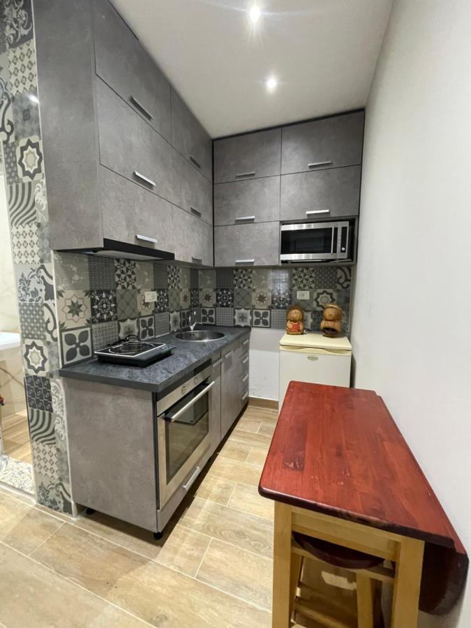 Modern 1 Bedroom City Apartment Tirana Buitenkant foto